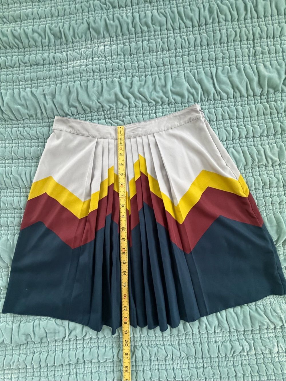 Kenneth Cole New York White, Yellow, Burgundy & Navy Pleated Chevron Skirt-Small - Picture 7 of 7